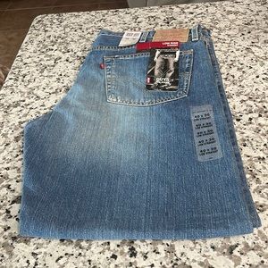 LEVI STRAUSS 529